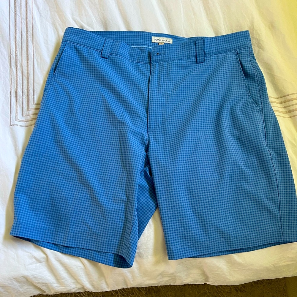 Pete Millar golf short. Sz 35. Like new.